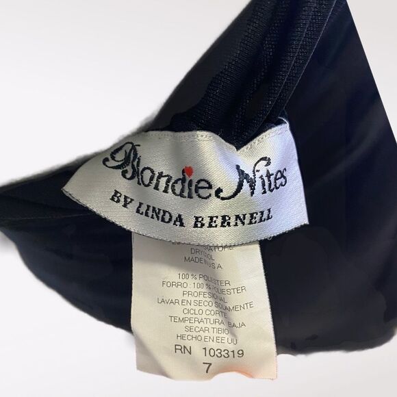 Blondie NITES | Black Prom - Homecoming Dress - Picture 6 of 10